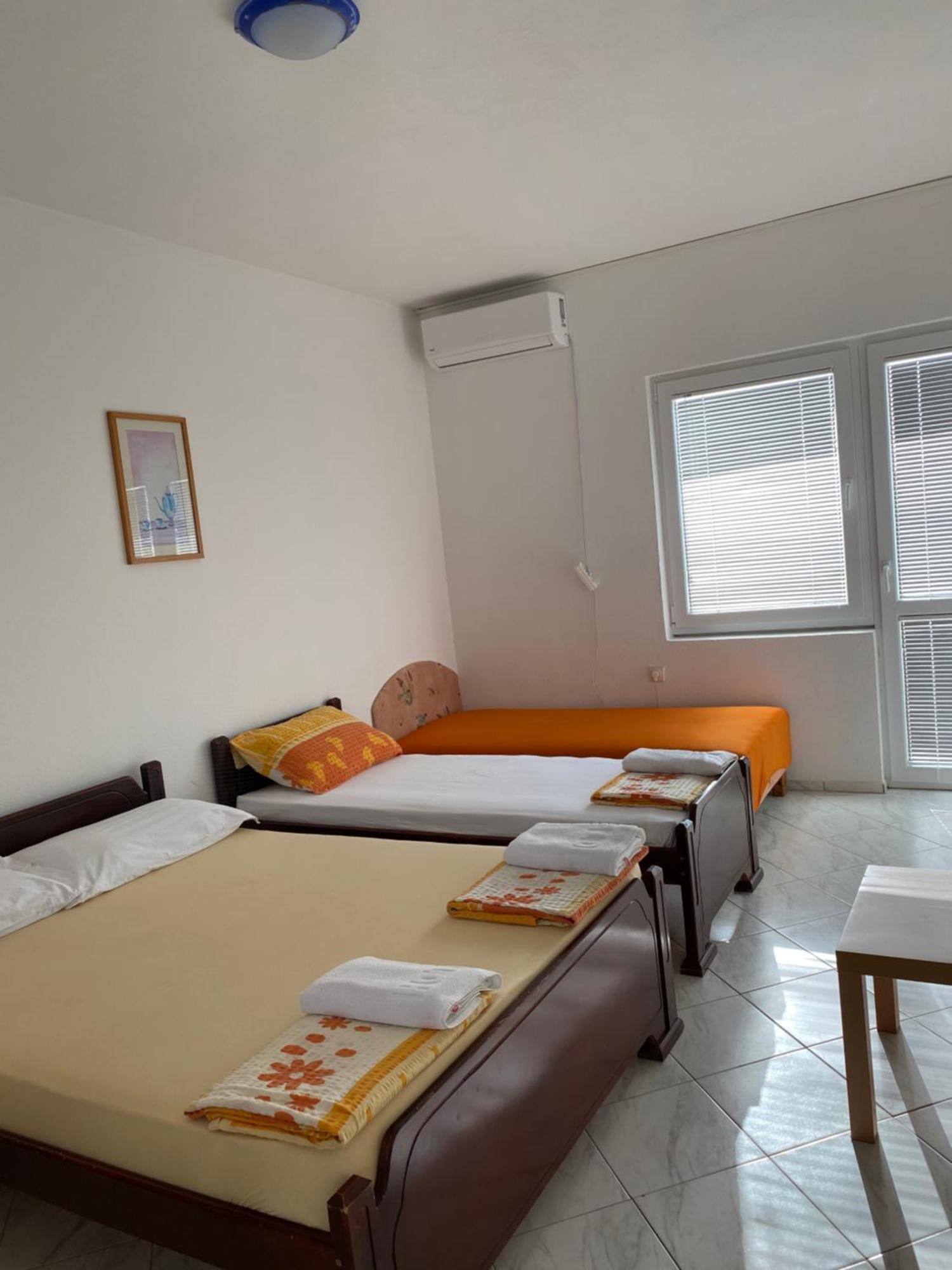 Apartments Vila Kurtagic Dobra Voda Εξωτερικό φωτογραφία