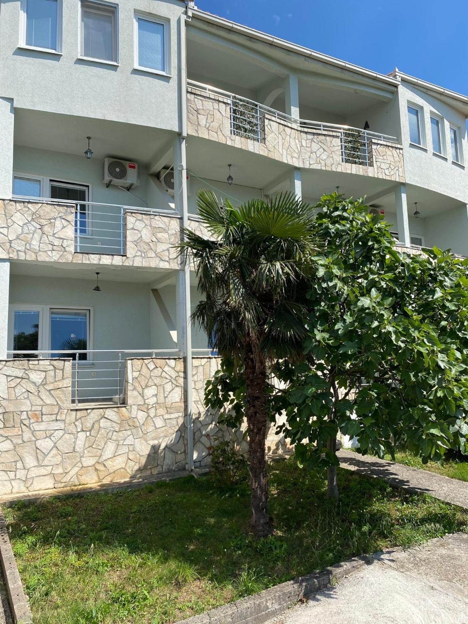 Apartments Vila Kurtagic Dobra Voda Εξωτερικό φωτογραφία