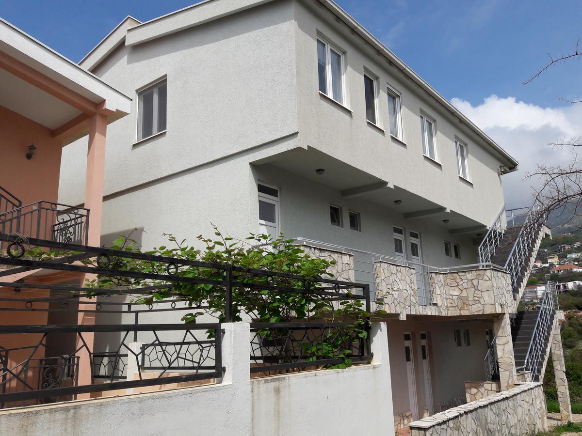 Apartments Vila Kurtagic Dobra Voda Εξωτερικό φωτογραφία