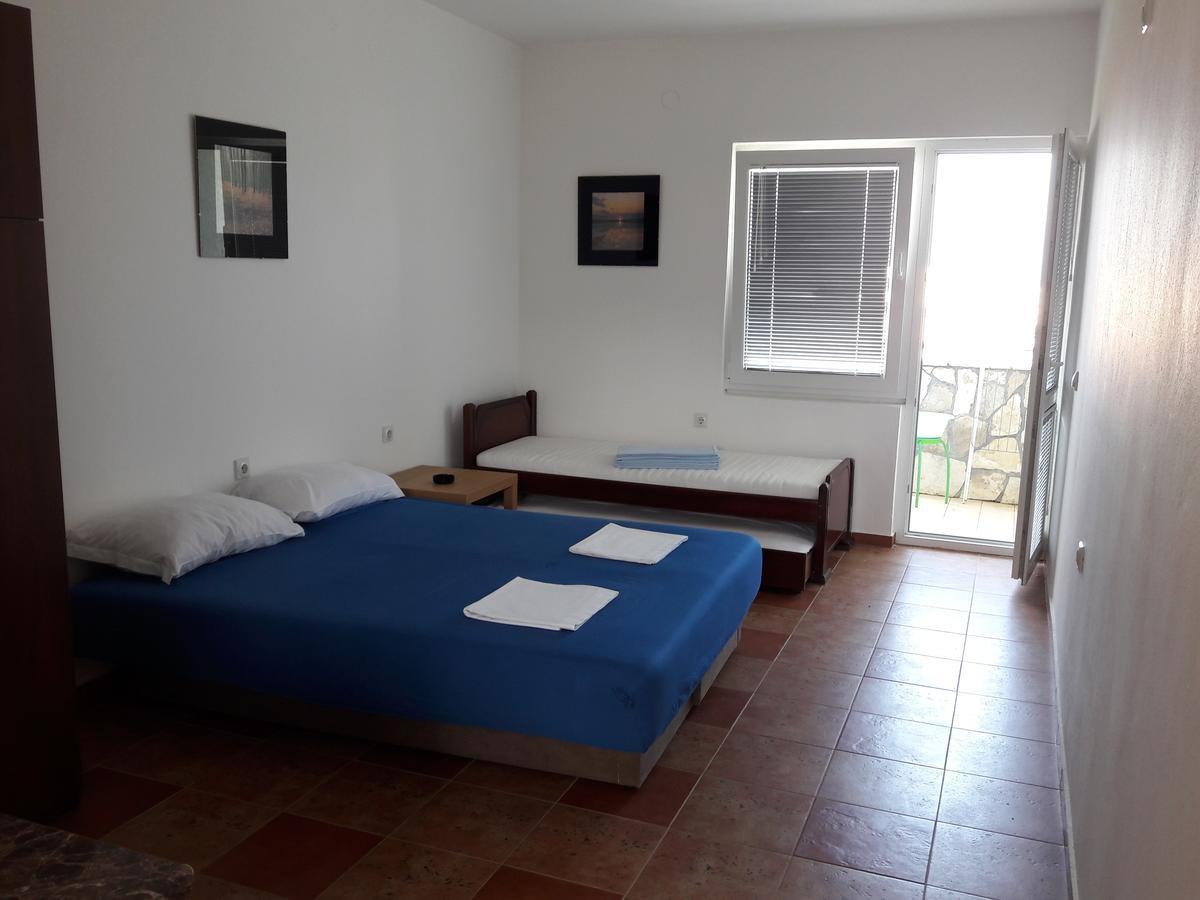 Apartments Vila Kurtagic Dobra Voda Εξωτερικό φωτογραφία