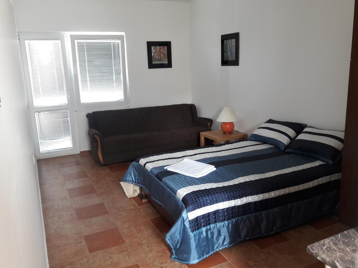 Apartments Vila Kurtagic Dobra Voda Εξωτερικό φωτογραφία